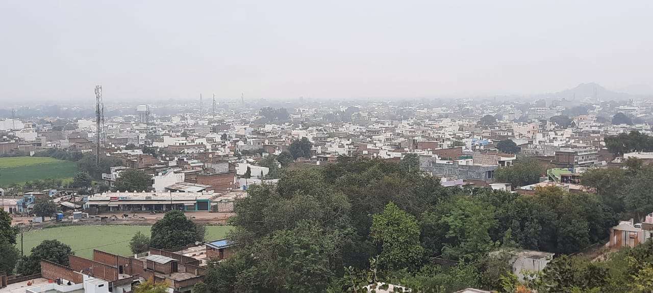 शहर की ड्रोन से ली गई तस्वीर