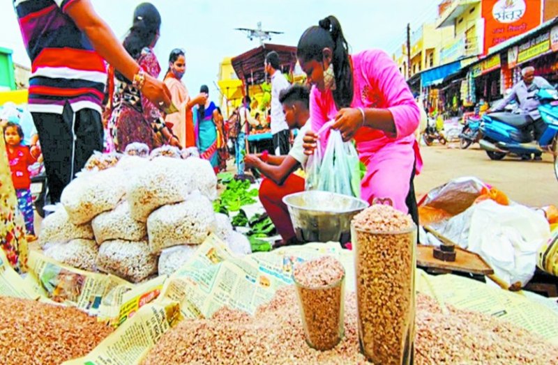 पसहर चावल 100 रुपए किलो बिका, सगरी बनाकर करेंगी पूजा