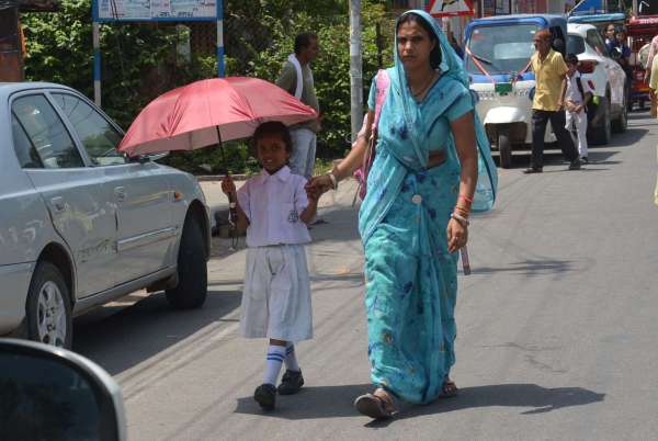 Sun like May in September, people suffering from heat