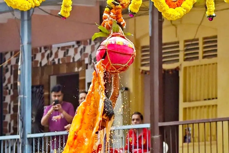 dahi_handi_2023_celebration.jpg