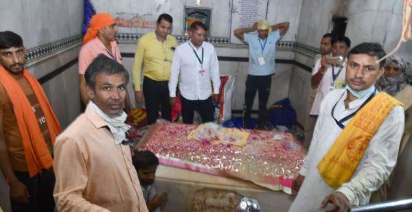 gogaji-temple-example-of-sectarianism