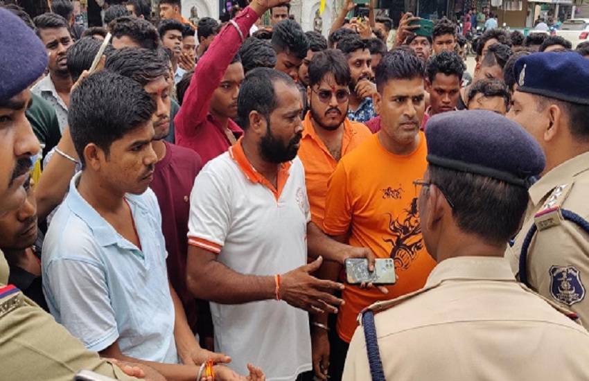 कब सुधरेगा प्रशासन ... शिकायत पर पुलिस ने नहीं की कार्रवाई, निराश युवक ने पीया कीटनाशक, मचा हड़कंप