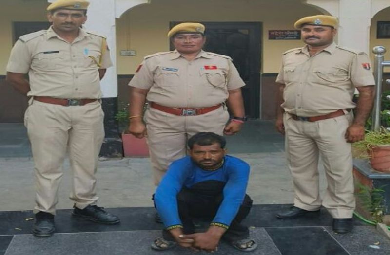 ट्रेन में महिला का हैण्डबैग चोरी का आरोपी गिरफ्तार