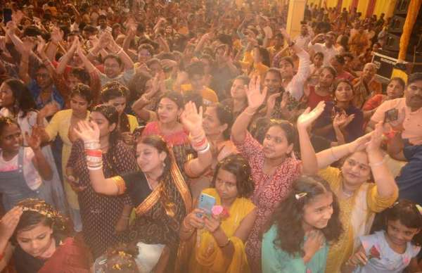 इस्कॉन मंदिर में छलका उत्साह