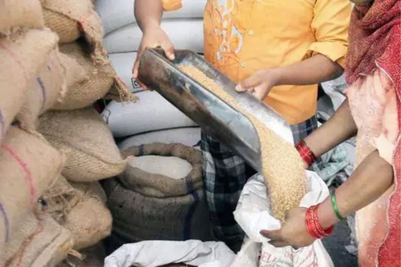 Free wheat rice distributed from September 12 37841 antyodaya card holders also get three months sugar