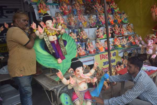 गणेश पर्व की तैयारी  