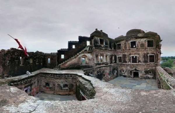 चैतुरगढ़ को छत्तीसगढ़ का कश्मीर भी कहा जाता है