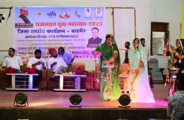 राजस्थान युवा महोत्सव में उमरी प्रतिभाएं