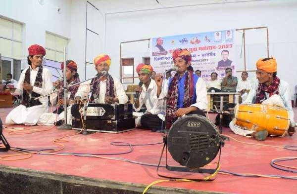 राजस्थान युवा महोत्सव में उमरी प्रतिभाएं