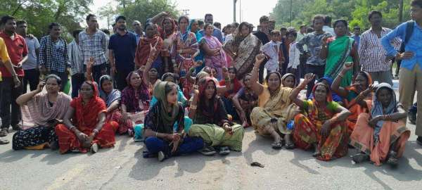 people blocked the road