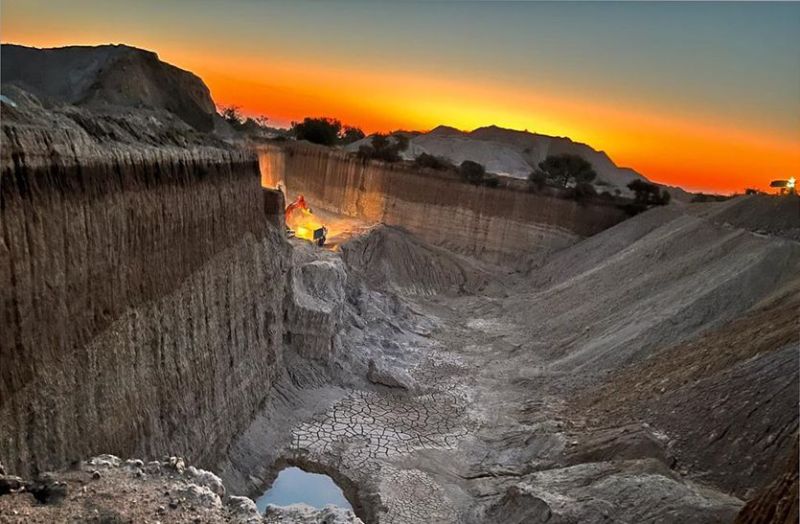 106 माइंस पर रॉयल्टी दर की मार, चाइना क्ले कारोबार हुआ ठप