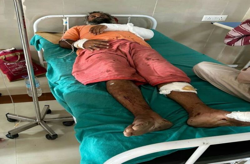 पुजारी पर हमले के मामले में थानाधिकारी लाइन हाजिर