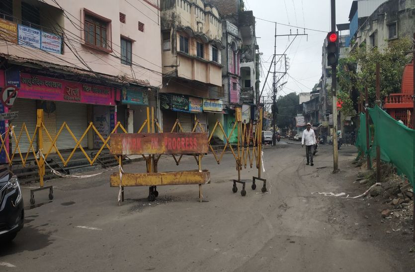 Indore News : जवाहर मार्ग पर ट्रैफिक का निकल रहा दम