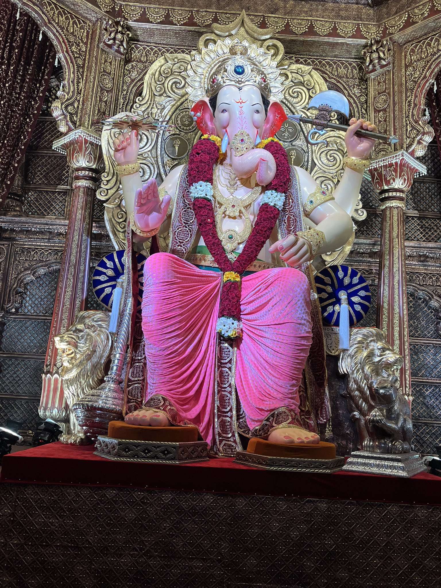 lalbaugcha_raja_photos.jpg