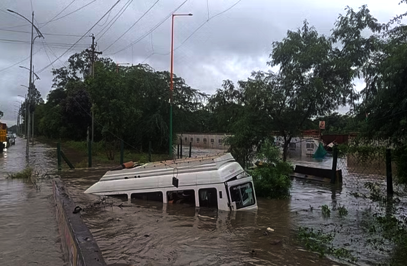 Indore Heavy rain alert