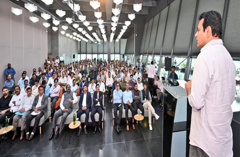 विकास के पथ पर आगे बढ़ रहा तेलंगाना : केटीआर