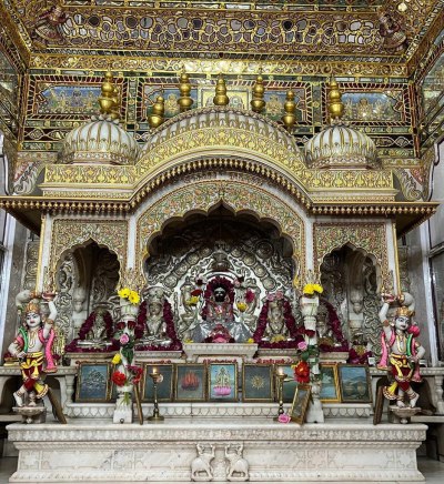 ऊर्जा का भंडार है मानव शरीर