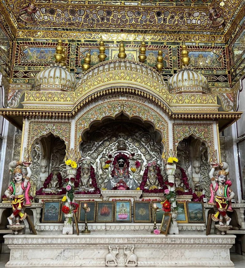 ऊर्जा का भंडार है मानव शरीर