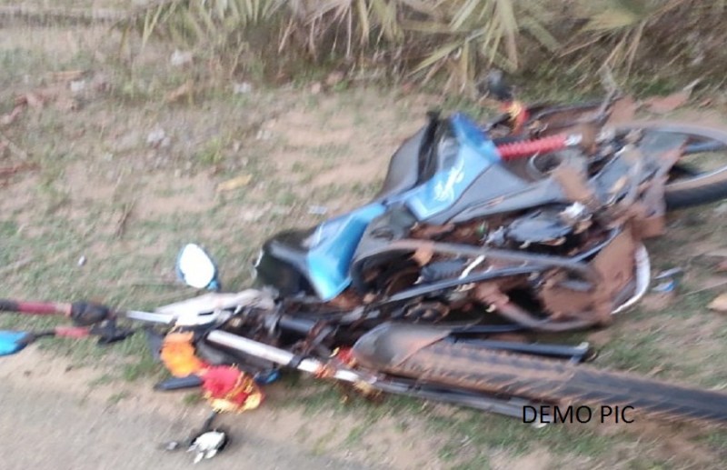 Accident : तेज रफ्तार का कहर....बस और बाइक में जबरदस्त टक्कर, 1 की हालत गंभीर