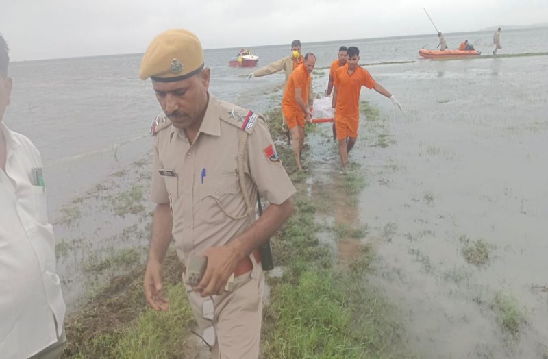बीसलपुर बांध की लहरों में नाव पलटने से दो मछुआरों की मौत, लापता मछुआरे का शव २४ घण्टे बाद मिला