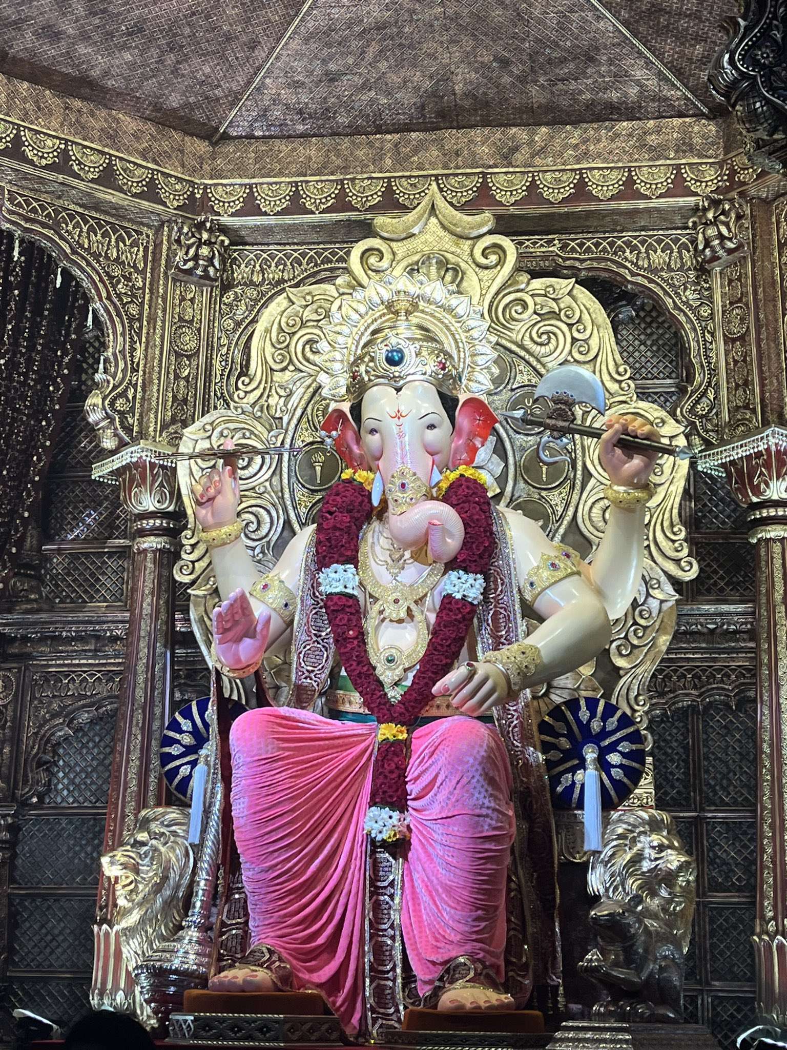 lalbaugcha_raja.jpg