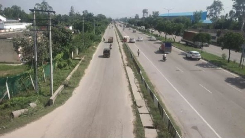 दकोहा वीयूपी परियोजना में 15 दिनों में सर्विस लेन बनाने का आदेश