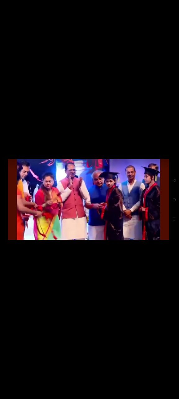 Farmer and gangman's daughter topped the state,Farmer and gangman's daughter topped the state