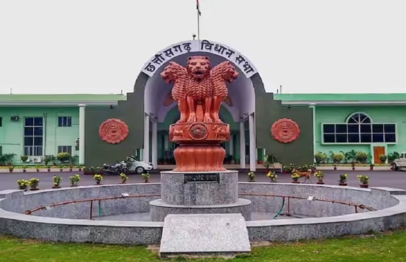 Women Reservation Bill : बिल पास होते ही छत्तीसगढ़ में बदल जाएंगे चुनावी समीकरण, 90 में से 30 सीट महिलाओं के लिए होगी आरक्षित