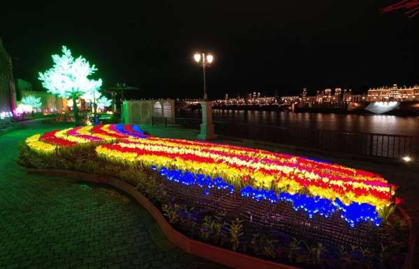  नदी का सुंदर किनारा