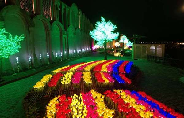  नदी का सुंदर किनारा