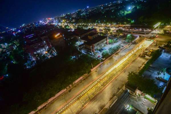 Lakshmi mandir underpass 