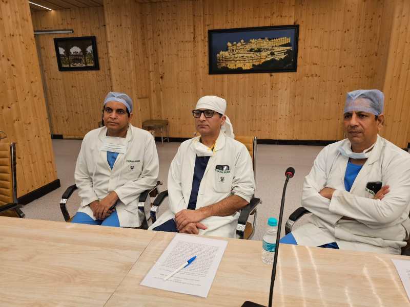 जयपुर में बेटी ने किया लिवर डोनेट, पिता को मिला नया जीवन