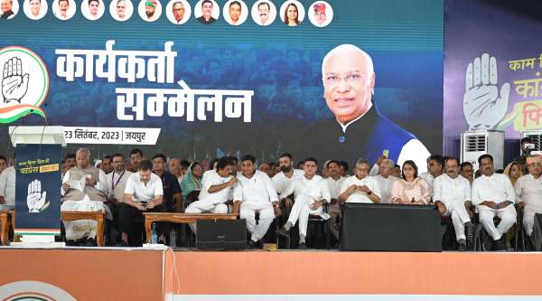 Rahul Gandhi again made strong verbal attacks on Modi government