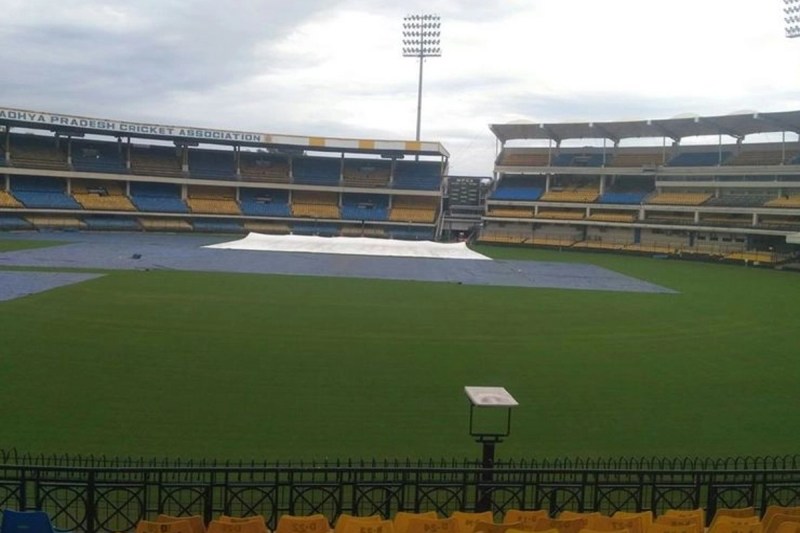 ind-vs-aus-2nd-odi-likely-to-be-washed-out-rain-indore-holkar-stadium-weather-india-vs-australia.jpg