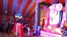 विशाल पंडालों में सजे गणपति के दर्शन करने उमड़ रहा जनसैलाब