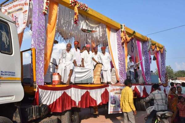 मुन्दियाड़ में रही गणपति बप्पा की गूंज, प्रदेशभर से पहुंचे श्रद्धालु