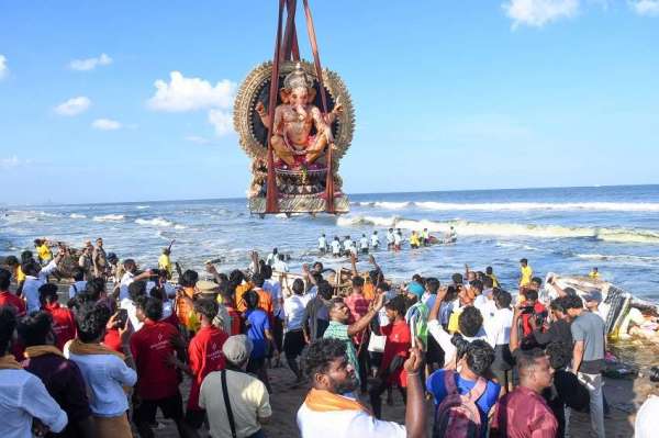 ganesh idols Immersion