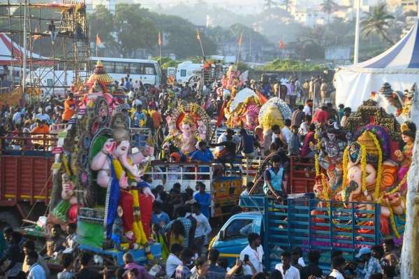 ganesh idols Immersion