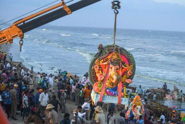 ganesh idols Immersion