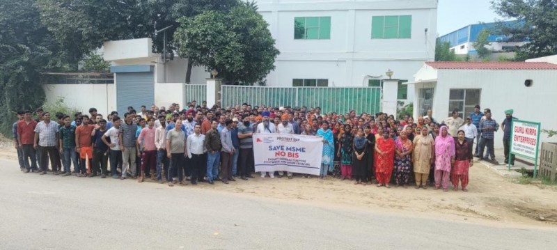 BIS मानकों की बाध्यता के विरोध में उतरे जूता निर्माता