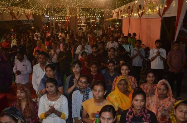 देवा ओ देवा गणपति देवा तुमसे बढ़कर कौन, तुमसे बढ़कर कौन...