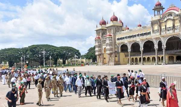 विश्व पर्यटन दिवस