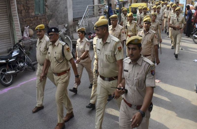 पुलिस अलर्ट मोड पर, सुबह छह बजे से रात को विसर्जन तक रहेगी तैनात