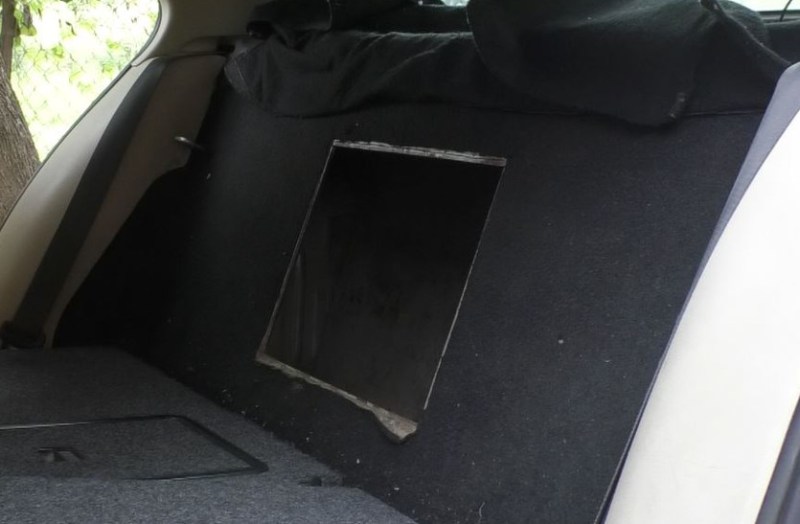 300 kg silver caught at Ratanpur border