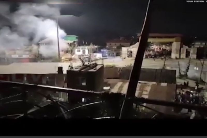 Mob attempts to attack CM Biren Singh Ancestral House