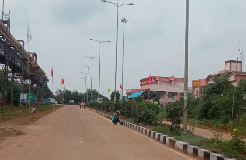 देश को समर्पित होने के लिए सज रहा नगरनार स्टील प्लांट