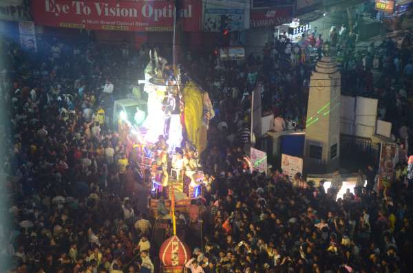 ऊँ एकदन्ताय विद्महे वक्रतुण्डाय धीमहि तन्नो दन्ती प्रचोदयात्।