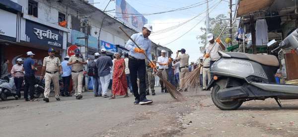 Message of cleanliness is service