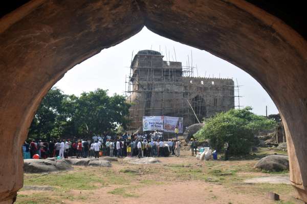 पर्यटन रूप लेगा मदन महल किला   