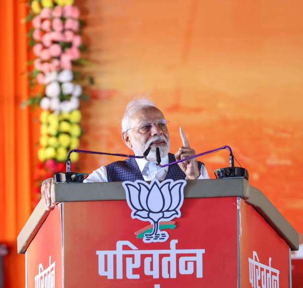 only one leader kamal